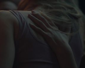 Marie Tourell Soderberg, Marie Boda nakd - Cold Hawaii s01e01-08 (2020)