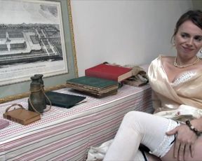 Laureline Romuald - Confidences d'une femme mariee s01e07 (2021) TV 720p