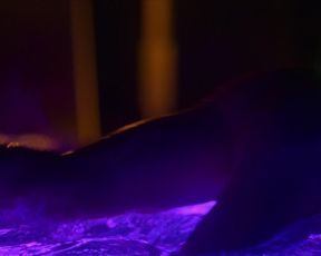 Sarah Shahi, Margaret Odette hot - SL 1-1 (2021) TV show