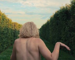 Eleanore Pienta hot explicit nudity scene - Plaisir (2021)
