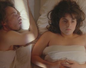 Pauline Romane - Amour (2021) nude bath scene