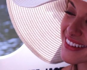 Natalie Heslop, Sienna Stass - I, Portrait (2021) celebrity sexy scene