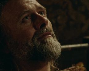 Mia Tomlinson - The Lost Pirate Kingdom s01e03 (2021) celebrity booby video