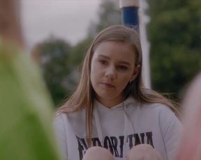 Agnieszka Zulewska, Sandra Drzymalska naked - Love Tasting (2020)