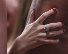 Camille Zenit hot porn - Noyee sous les paillettes (2021) gang bang censored movies scene