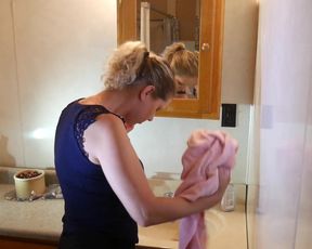 Jennie Russo, Mel Heflin nude - Return To Splatter Farm (2020)