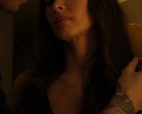 Megan Fox hot - Midnight in the Switchgrass (2021) all thriller scenes