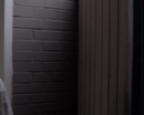 Friederike Becht - Plotzlich so still (2020) topless and lactation scene