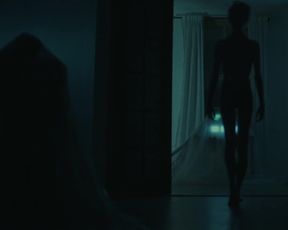 Julia Sarah Stone - Come True (2020) celeb nude boobs scene