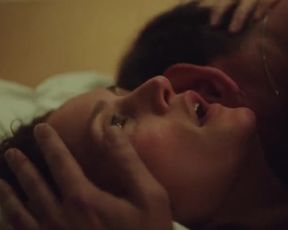 Viktoriya Isakova, Yuliya Peresild nude- Troe (2020)