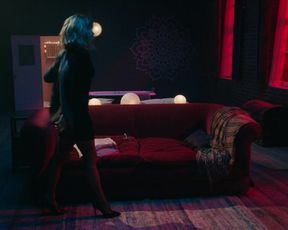 Kate Beckinsale sexy – Jolt (2021) new celebrity nude sex scene