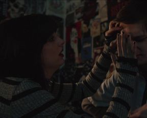 Sydney Farley naked - Drunk Bus (2020)