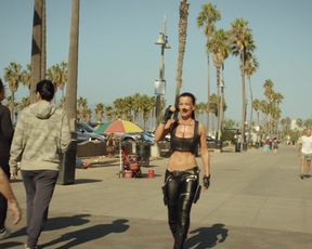 Romina Di Lella sexy - Pistolera (2020)