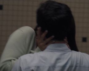 Haley Sanchez, Chloe East, Chase Sui Wonders - Genera+ion s01e01-03 (2021) actress booby video