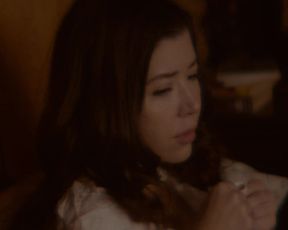 Michele Martin sexy - Howl (2021)