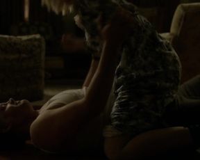 Barbara Crampton sexy - Jakob's Wife (2021) Hude Sex scene