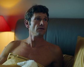 Valery Tscheplanowa - Vorstadtweiber s01e49 (2020) celeb nude scene