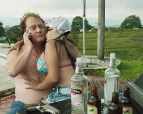 Isabella Licht Delgado, Lina Vanessa Nieto - Dogwashers (2020) actress boobed scene