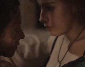 Celebs Loubna Abidar, Sara Elhamdi Elalaoui - Much Loved (2015)