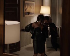 Naturi Naughton nude, Lela Loren nude – Power s01e02 (2014)
