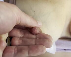 Close Up Tits pump lactation