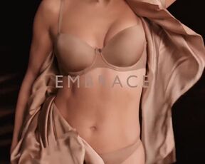 Jennifer Lopez Hot - Commercial ADV Clip Intimissimi lingerie Sexy (2024) Celebrity Hot