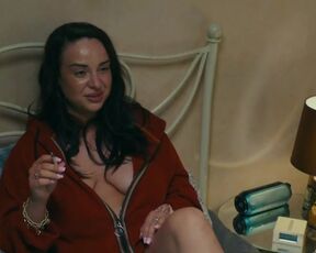 Eva Huault sexy. Le dernier des Juifs (2024) French hot movie scenes