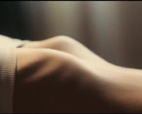 Harriet Herbig-Matten Sex Scenes from Maxton Hall The World Between Us s01e06 (2024) Nackte Bühne