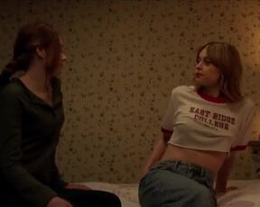 Amanda Fix Sexy. Lowlifes (2024)  Teens Lesbian Scene