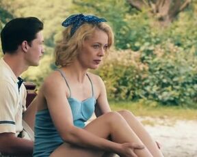 Paula Beer hot nackte. Stella A Life (2023) Hottest Sex Scenes Deutsch