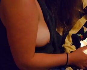 Step sista didn't know her side hooter was displaying