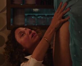 Sara Ali Khan Sex. Murder Mubarak (2024) Hot scenes