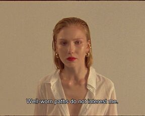 Marianna Kowalewska sexy photoshooting video. Tutti (2020)