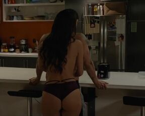 Amélie McGarrell, Eliana Jones, Celeste Ziegler hot scenes. Shoresy s03e04 (2024)