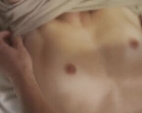 Lucrezia Mandolesi nude. L'alveare (2018). Sensual Couple Sex Scene