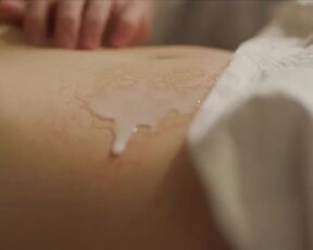 Lucrezia Mandolesi nude. L'alveare (2018). Sensual Couple Sex Scene