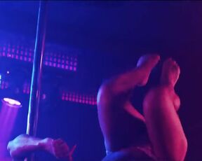 Natascha Waage Hot. Dunkelstadt s01e04 (2020) Striptease TV Show Scene