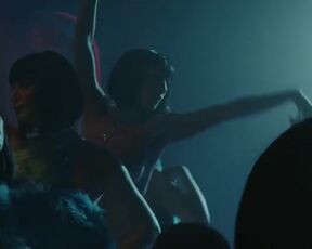 Lola Claire nude, etc - Hotel Cocaine s02e01-02 (2024) Nudityt and Striptease TV scenes