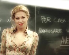 Raffaella Di Caprio hot | Le mie ragazze di carta (2023). Sexy actresses