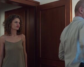 Rita Radinger sexy. Taktik (2022) Bedroom hot movie scene