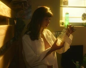 Martine Gutierrez Hot. Fantasmas s01e02 (2024) TV Show Hot Scene