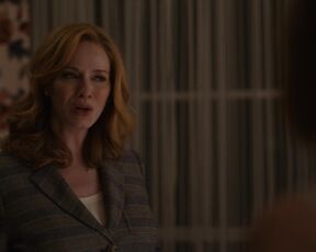 Christina Hendricks sexy, Hannah Einbinder, Jean Smart hot. Hacks s03e06 (2024). Lesbian Scene
