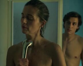 Agnieszka Grochowska nude, Julia Wieniawa naked. Nieobliczalna (2024) Sex Scenes