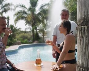 Brenda Barragan nude, Aline Quiñones nude, Yamile León nude, Arel Martinez sex - Las amantes del narco IV (2021) Erotic Movie