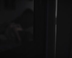 Ana Cecilia Azuela Santibañez sexy - Sin expectativas (2021)