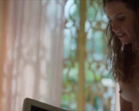 Maggie Civantos nude . La pasión turca s01e01 (2024) Sex Scenes