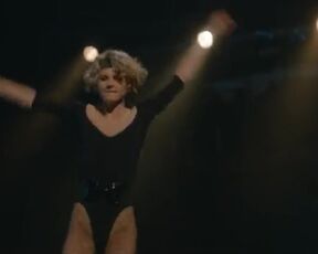 Linda Lapinsh hot - GDR s01e05-06 (2024)