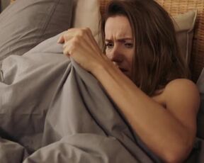 Bettina Lamprecht nackte. Nestwochen (2021) Bedroom Hot Scene