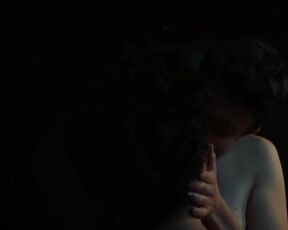 Maya Unger, Tanja Raunig hot - Walking on Sunshine s03e05 (2021) sex scene