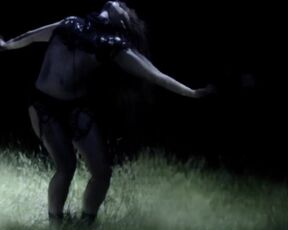 Lourdes Leon nude - Spelling (2023)